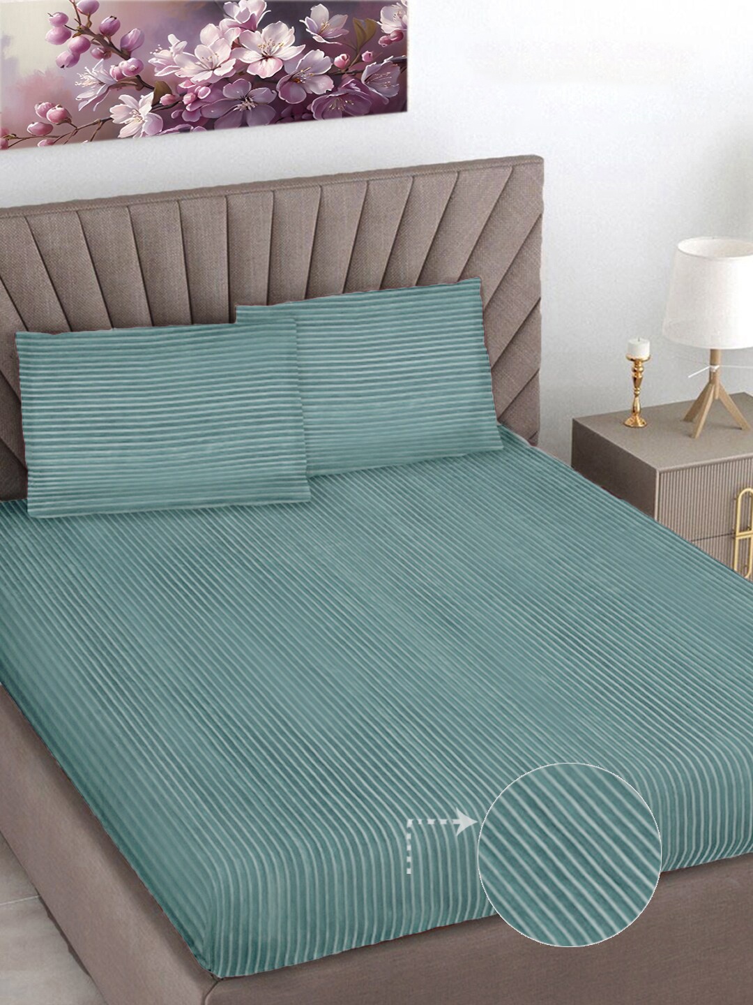 

FABINALIV Green Striped 300 TC Woollen King Size Bedsheet with 2 Pillow Covers