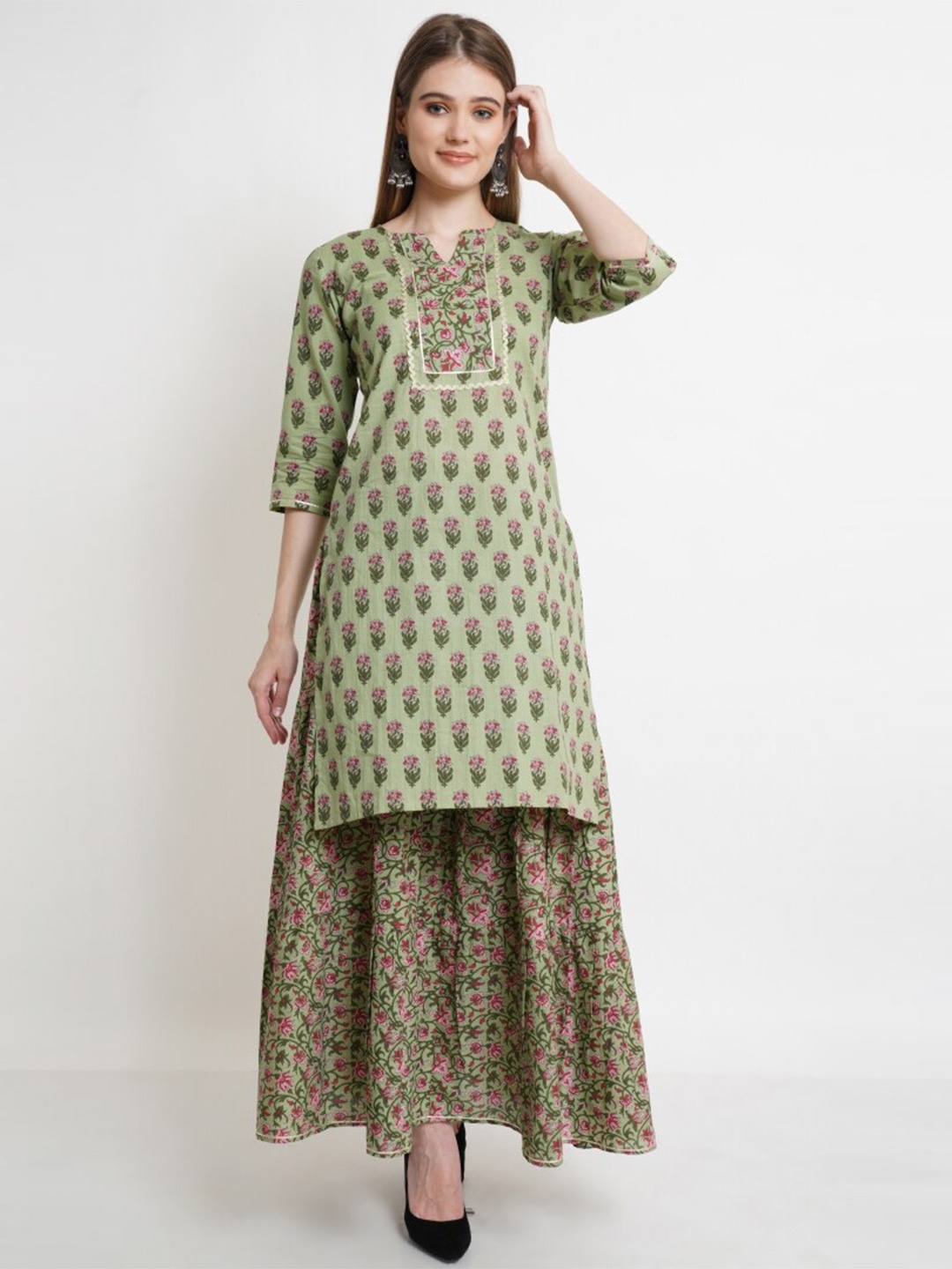 

COTLAND FASHION Floral Printed Regular Pure Cotton Kurta With Skirt, Green