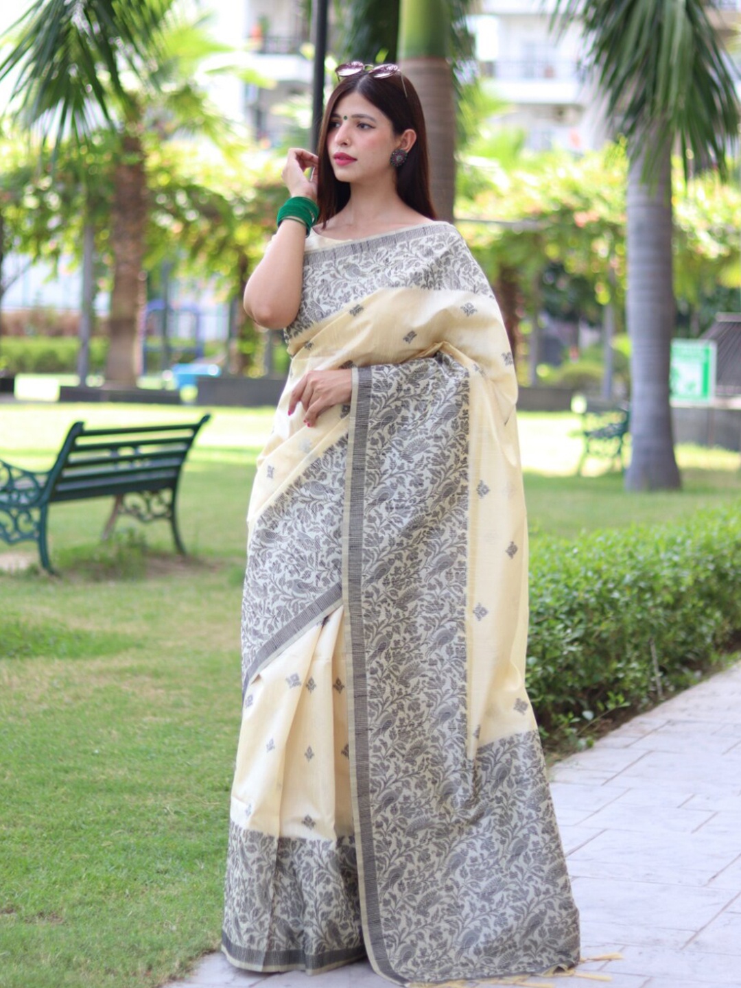 

NK Textiles Cream & Grey Floral Woven Design Bhagalpuri Saree