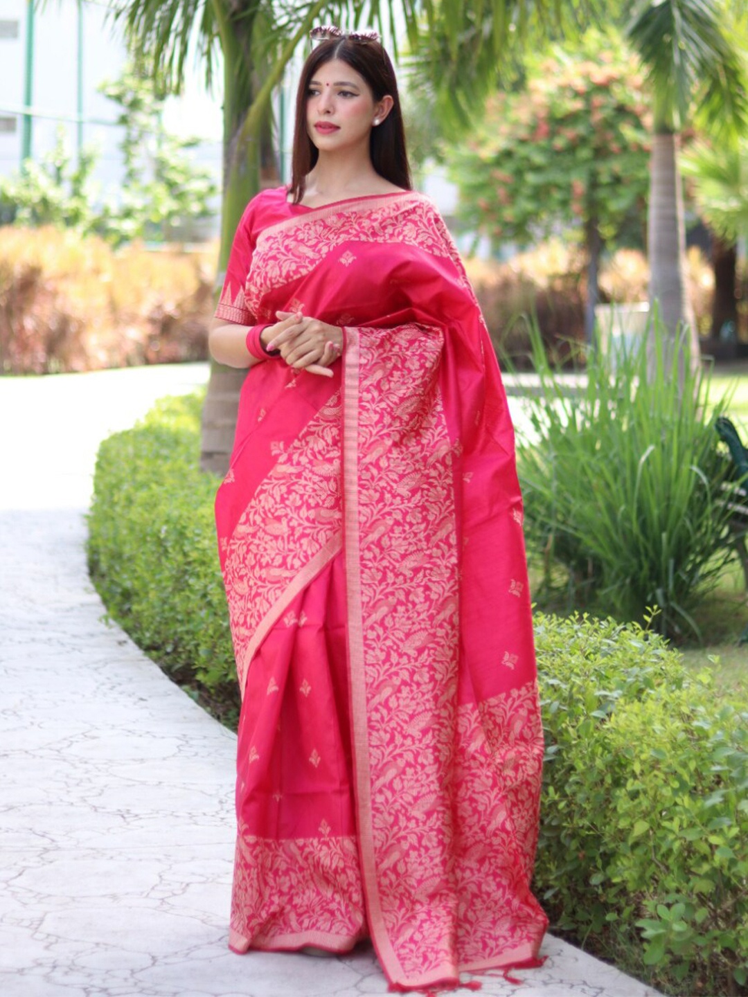 

NK Textiles Pink & Gold-Toned Floral Woven Design Zari Bhagalpuri Saree
