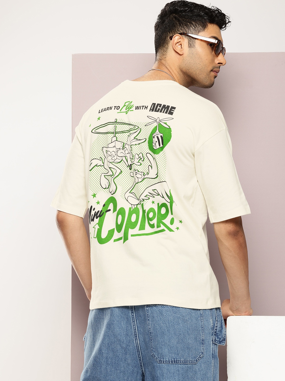 

Kook N Keech Looney Tunes Printed Pure Cotton Drop-Shoulder Sleeves Oversized T-shirt, Off white