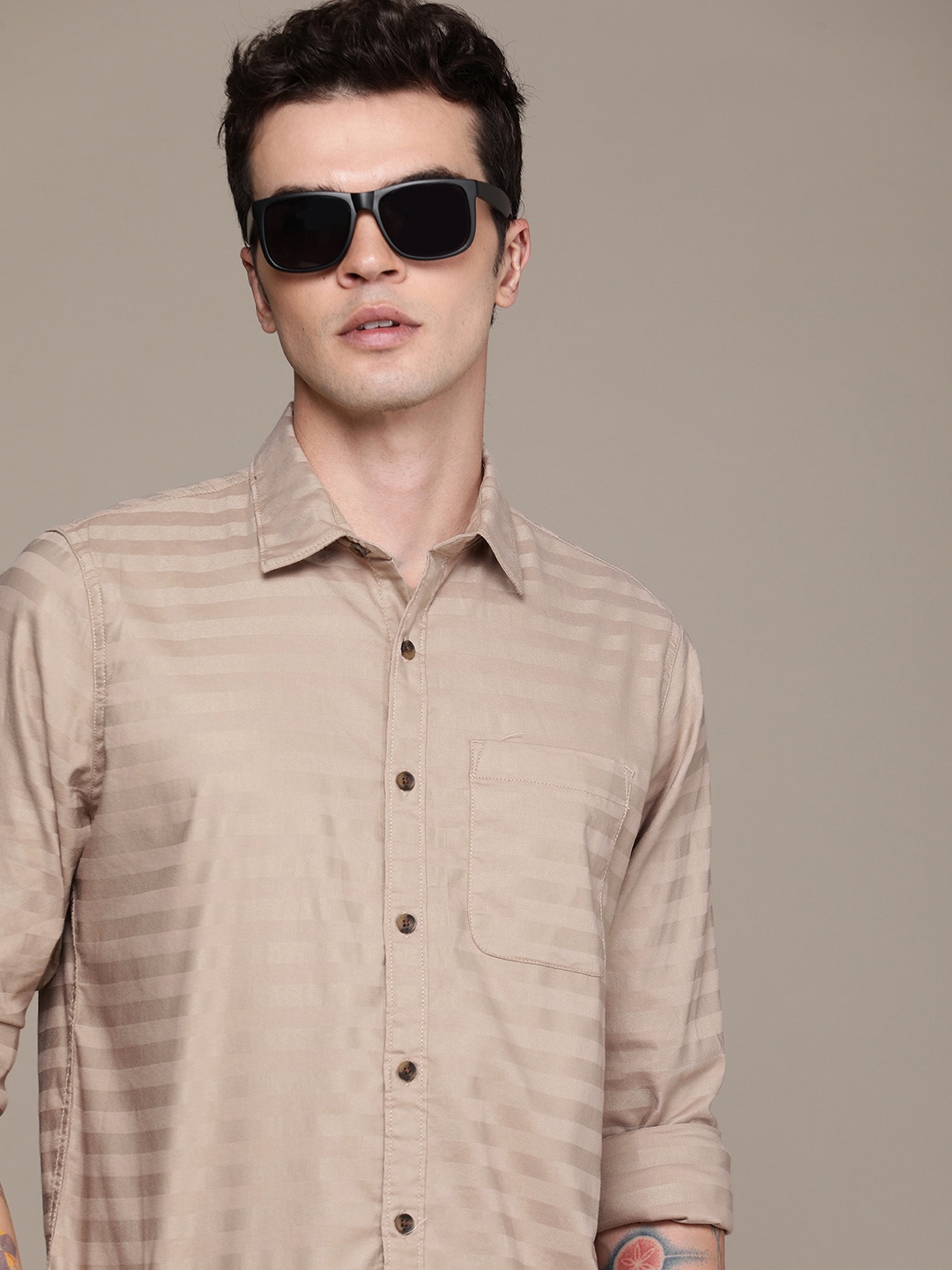 

WROGN Slim Fit Horizontal Striped Casual Shirt, Beige