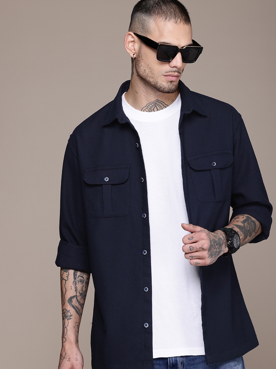 

WROGN Self Design Textured Long Sleeves Casual Shirt, Navy blue