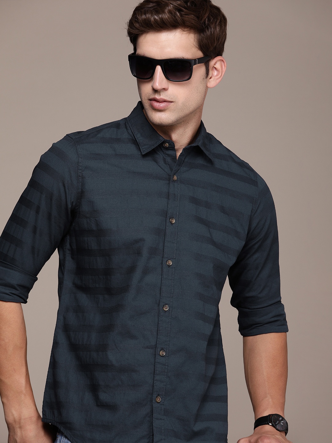 

WROGN Slim Fit Horizontal Striped Pure Cotton Casual Shirt, Navy blue