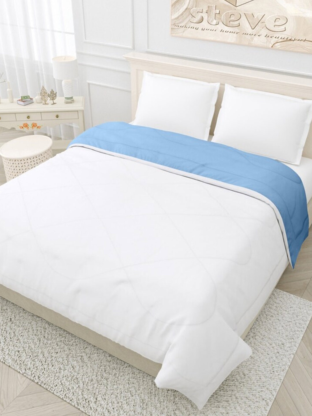 

RF RELAXFEEL Blue & White 233 GSM Single Bed Quilt
