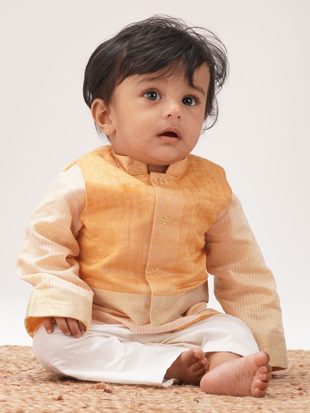 

GREENDIGO Boys Striped Regular Pure Cotton Kurta with Pyjamas, Orange