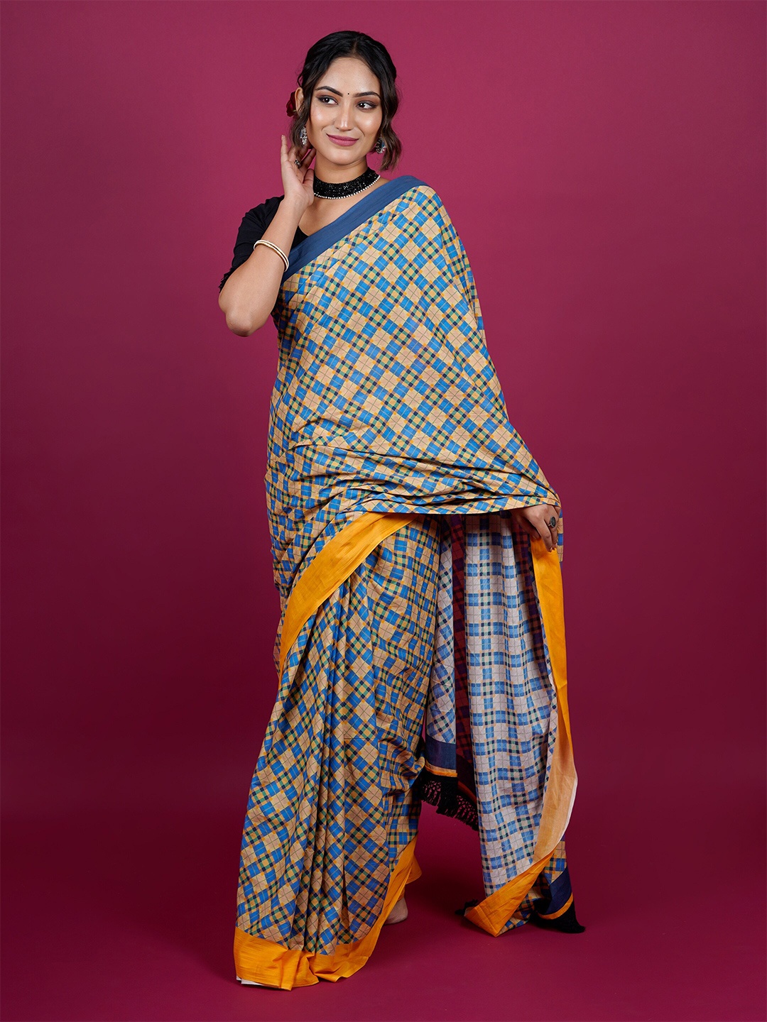 

BUTA BUTI Checked Pure Cotton Saree, Yellow