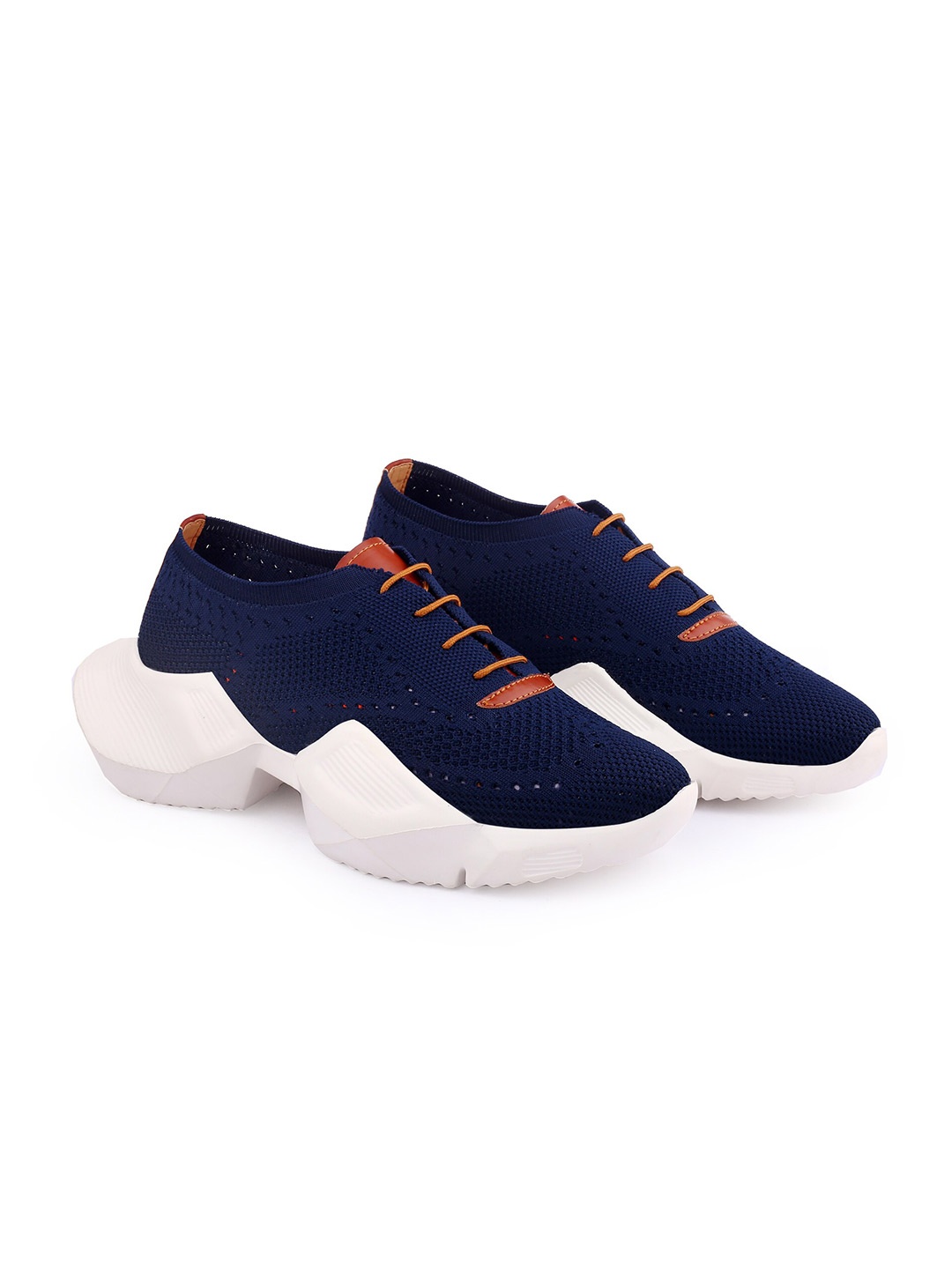 

Bxxy Men Textured Round Toe Mesh Brogues, Blue