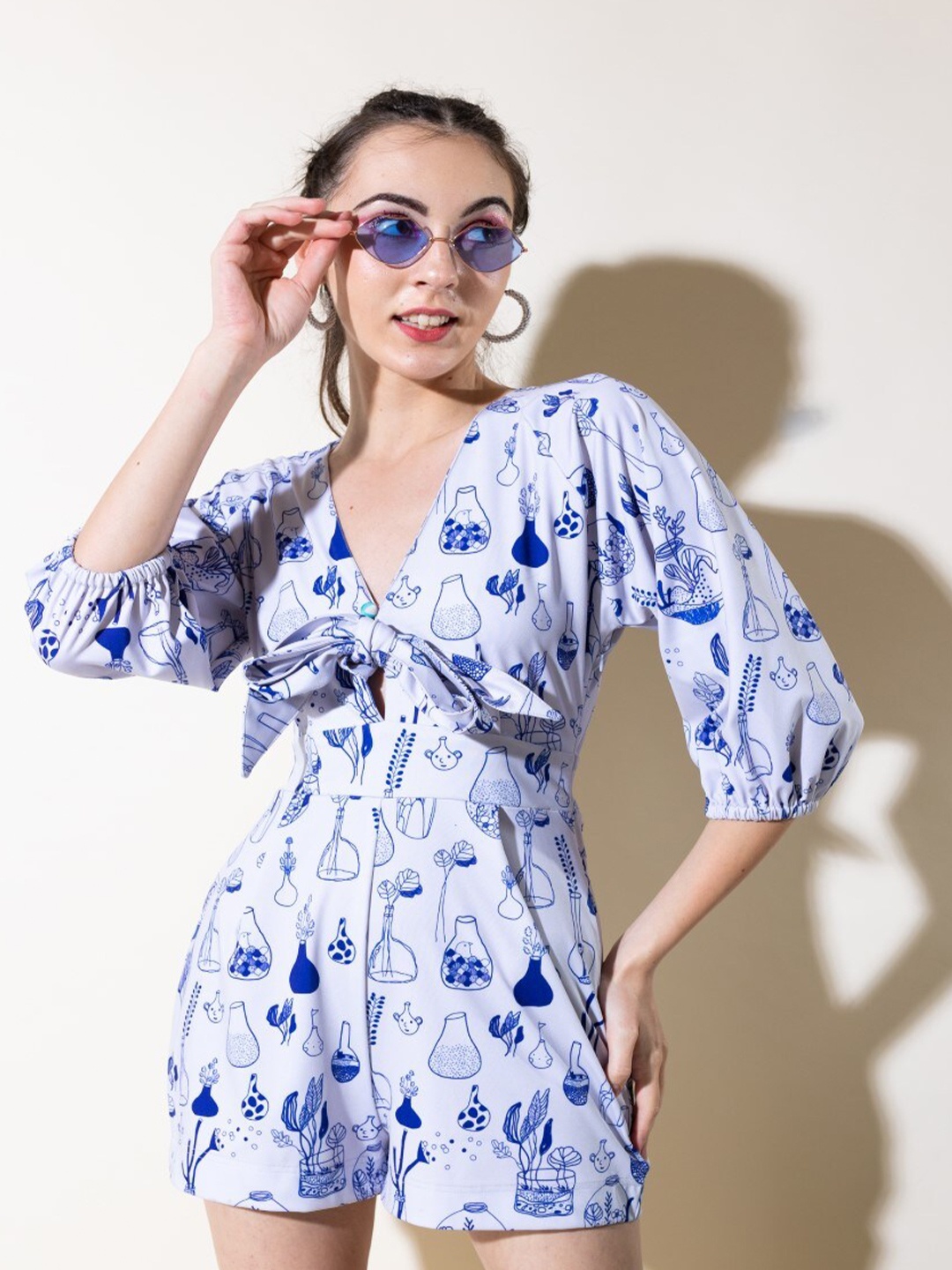 

Stylecast X Hersheinbox Blue & White Conversational Printed V-Neck Playsuit