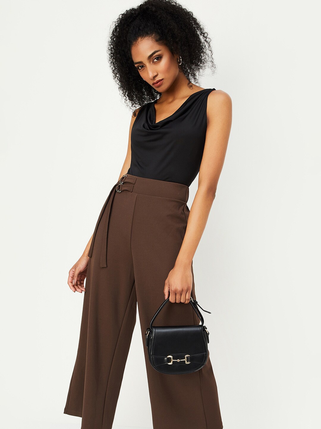 

max Cowl Neck Top, Black