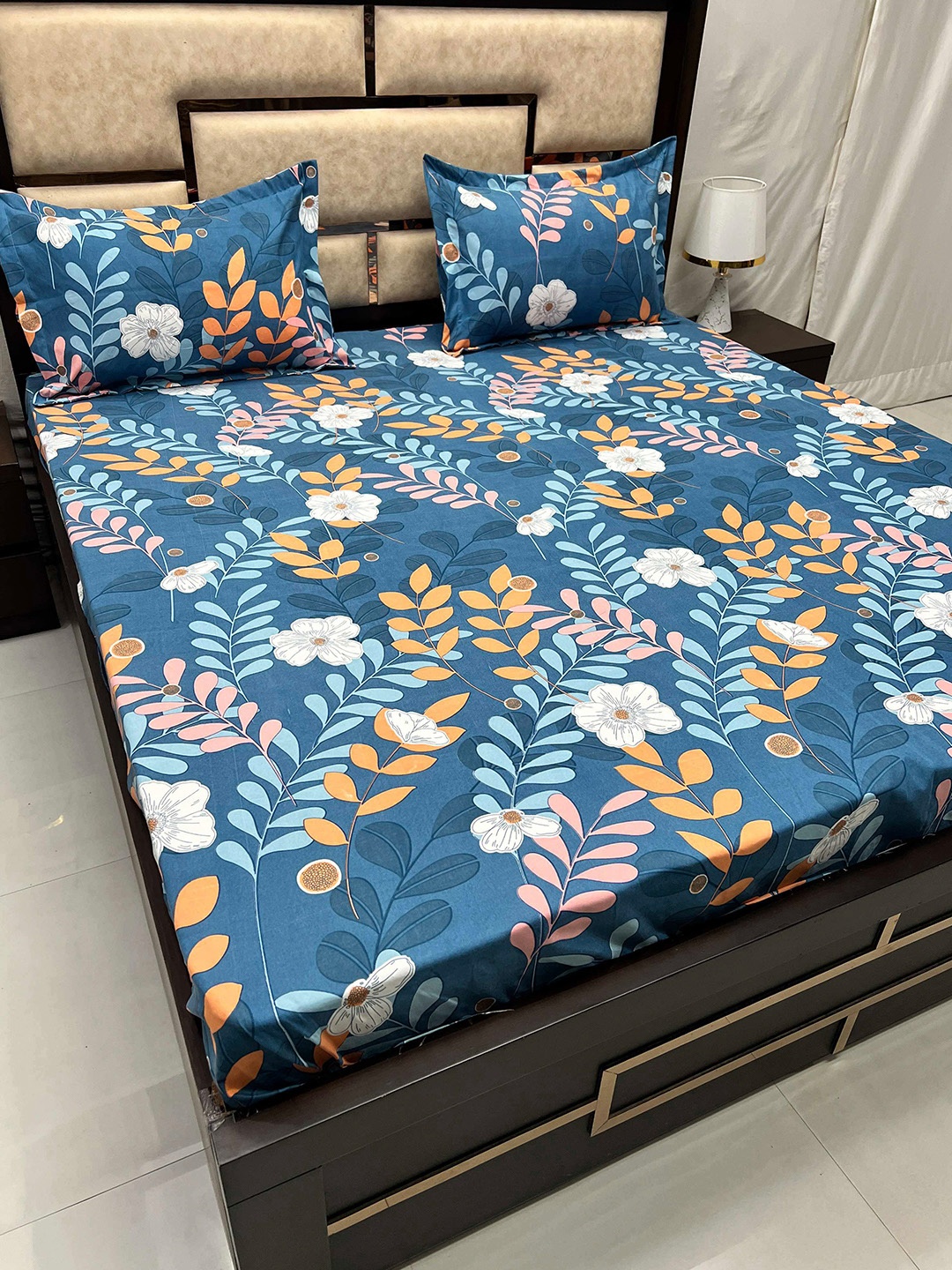 

Pure Decor Blue Floral 250 TC Cotton Queen Bedsheet with 2 Pillow Covers