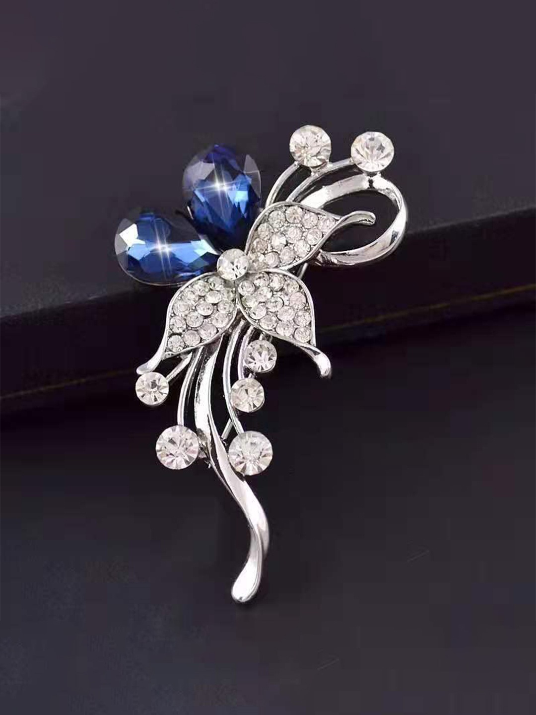 

SYGA Stone Studded Flower Shape Statement Brooch, Silver