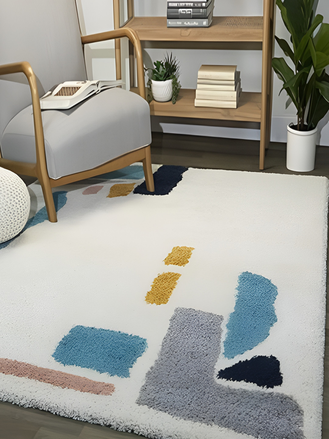 

Shopgallery White Geometric Anti-Skid Carpet