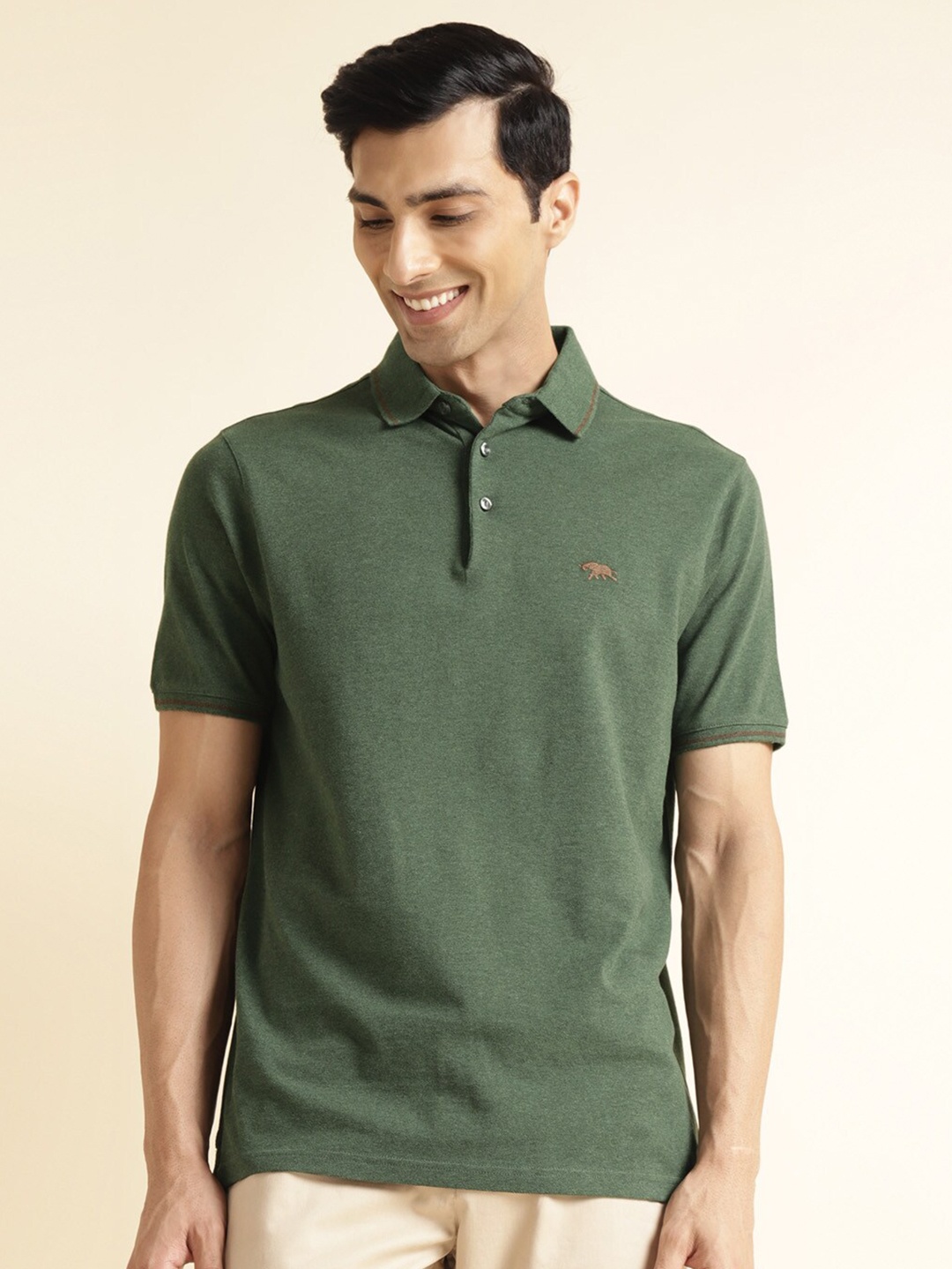 

Andamen Men Contrast Tipping Polo, Olive