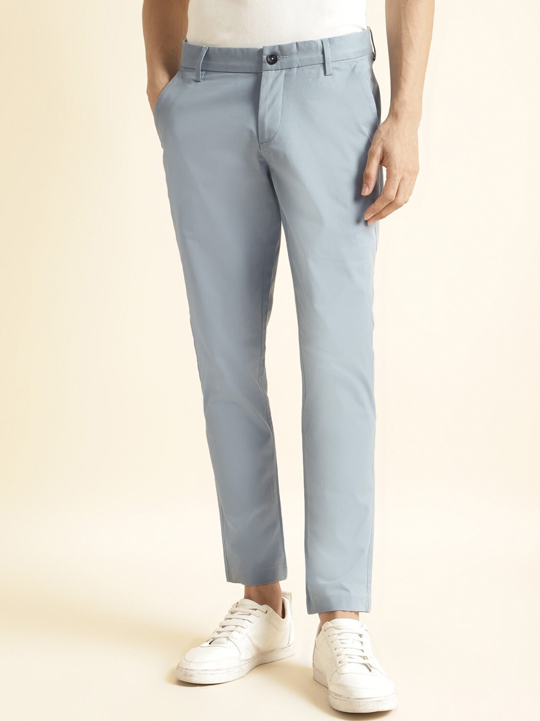 

Andamen Men Flat-Front Embroidered Chino, Blue