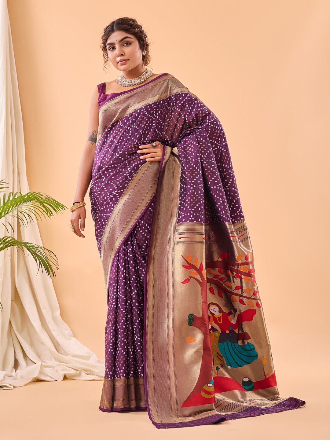 

LeeliPeeri Designer Purple & White Bandhani Zari Silk Saree With Paithani pallu