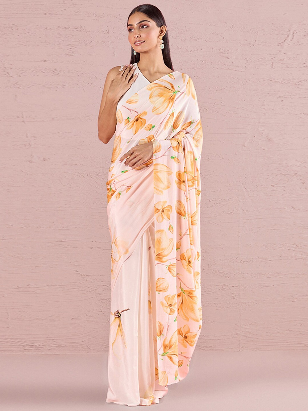 

navyasa by liva Floral Printed Liva Saree, Yellow