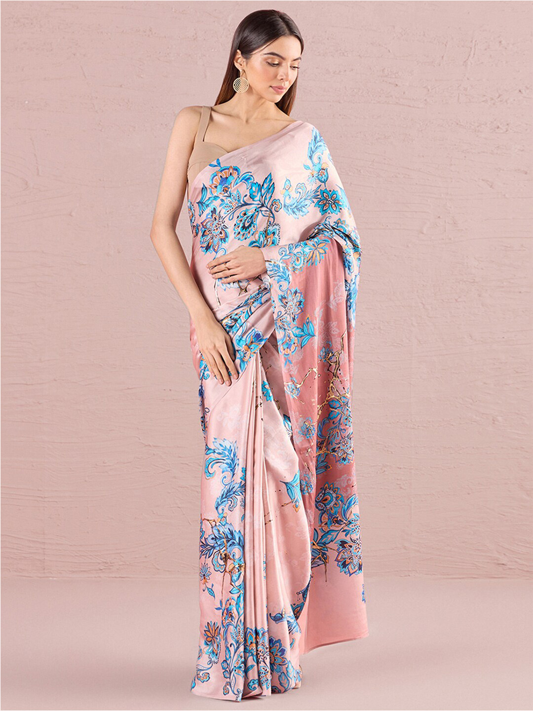 

navyasa by liva Floral Printed Saree, Pink