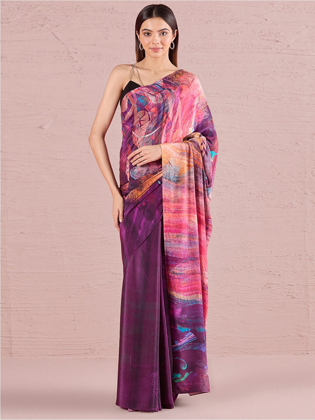 

navyasa by liva Abstract Printed Liva Saree, Purple