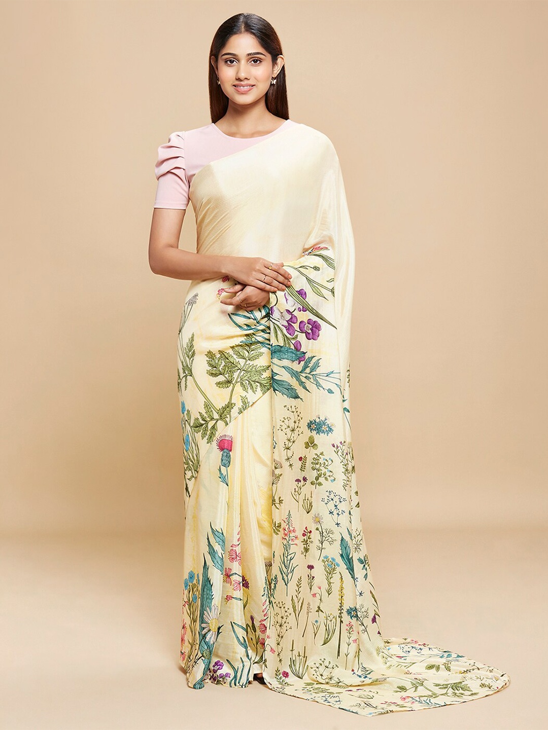 

navyasa by liva Floral Printed Saree, Cream