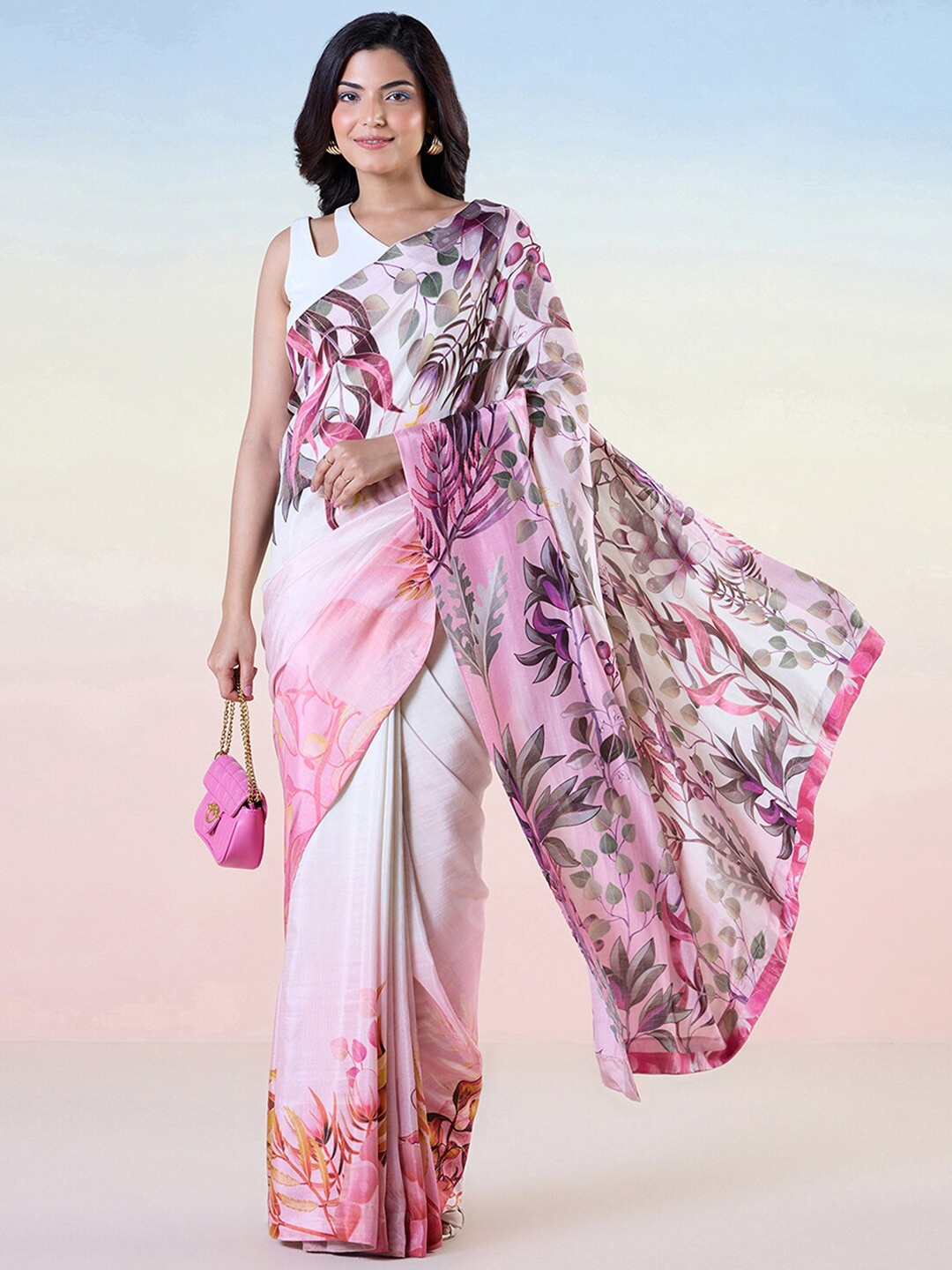 

navyasa by liva Floral Printed Liva Saree, Peach