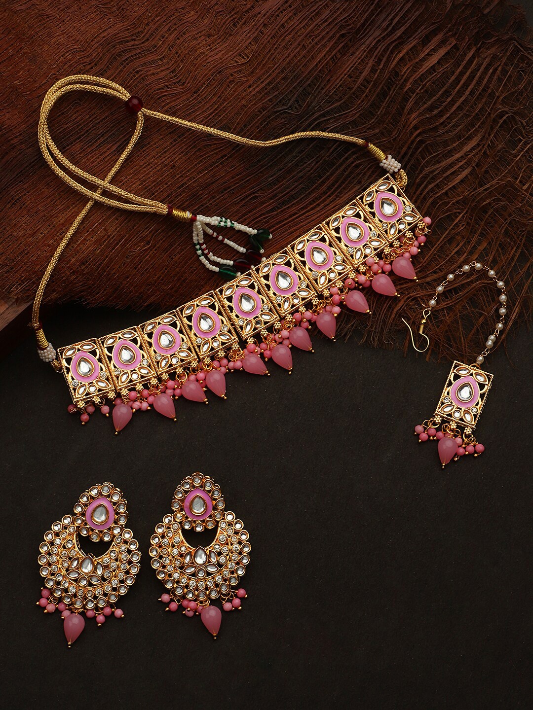 

STEORRA JEWELS Gold-Plated Kundan-Studded & Beaded Jewellery Set