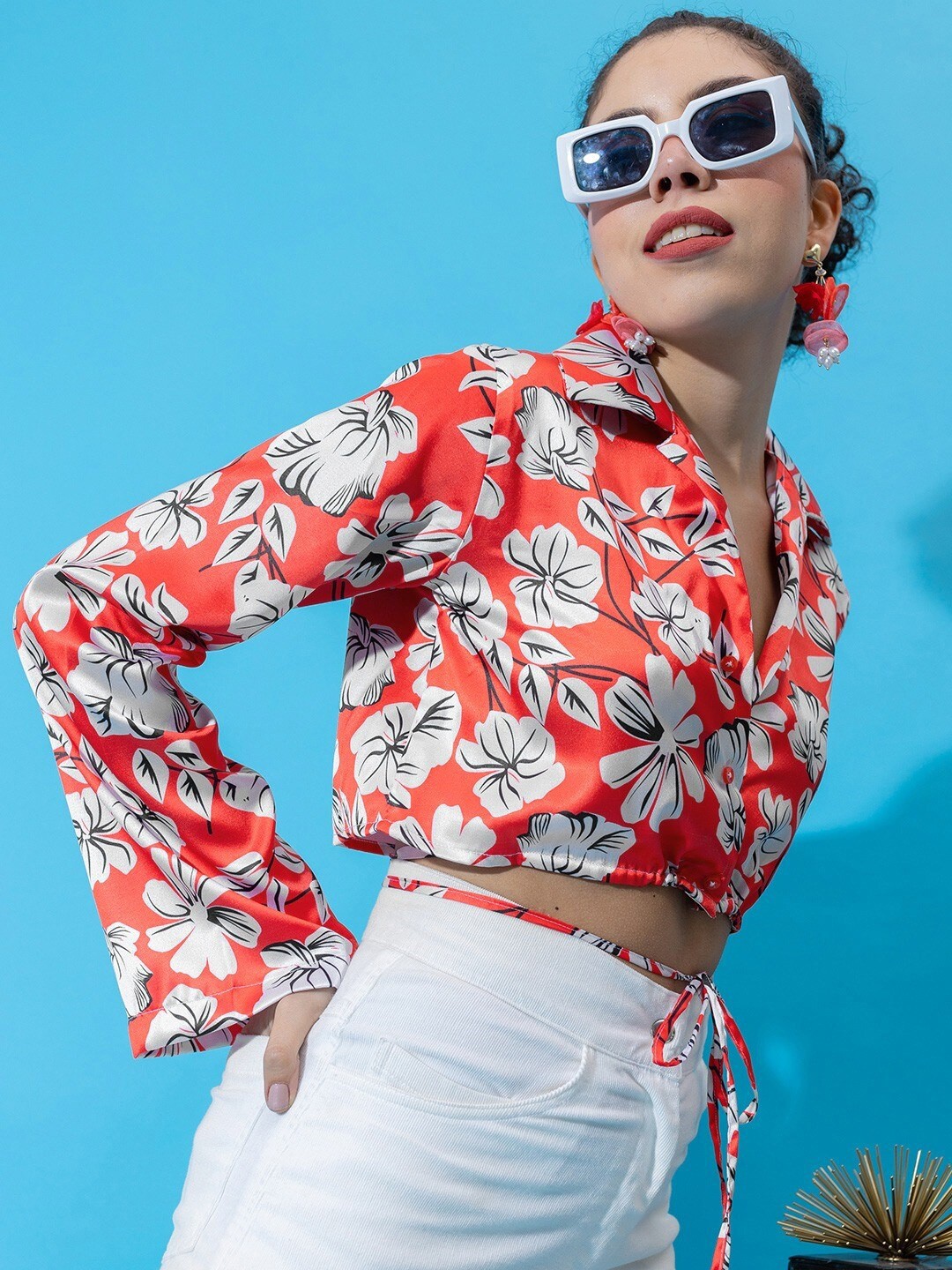 

Stylecast X Hersheinbox Orange & White Floral Printed Satin Crop Top