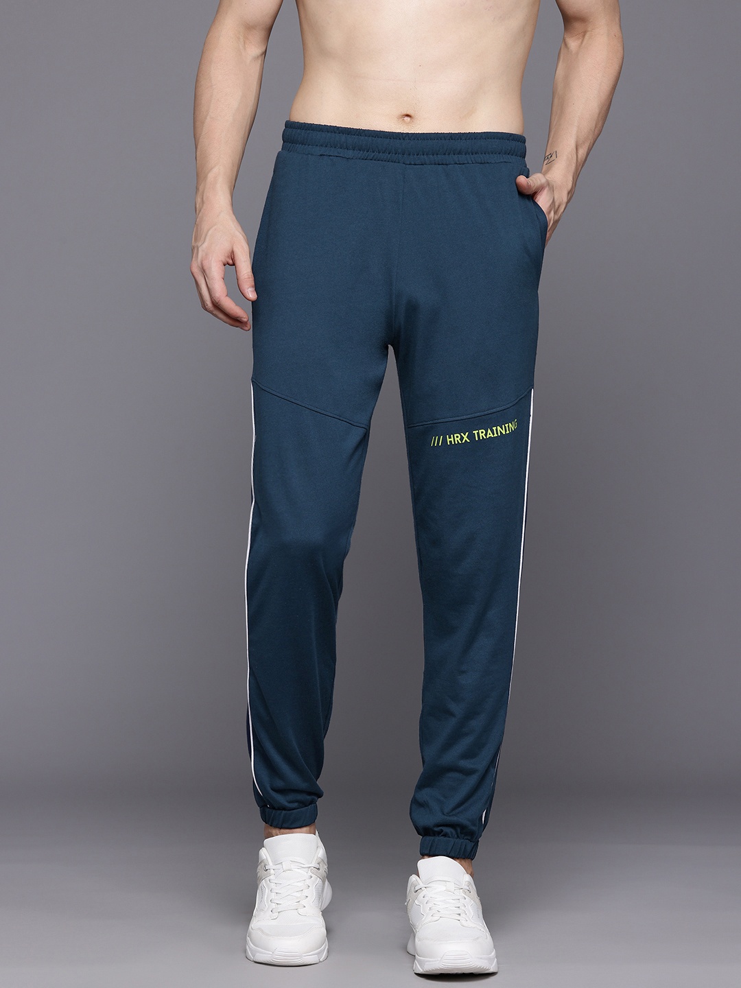 

HRX by Hrithik Roshan Men Rapid-Dry Training Joggers, Navy blue