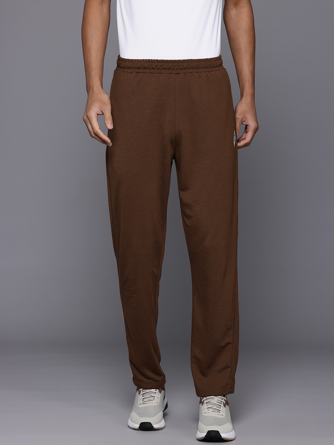 

HRX by Hrithik Roshan Men Regular Fit Lifestyle Track Pants, Brown