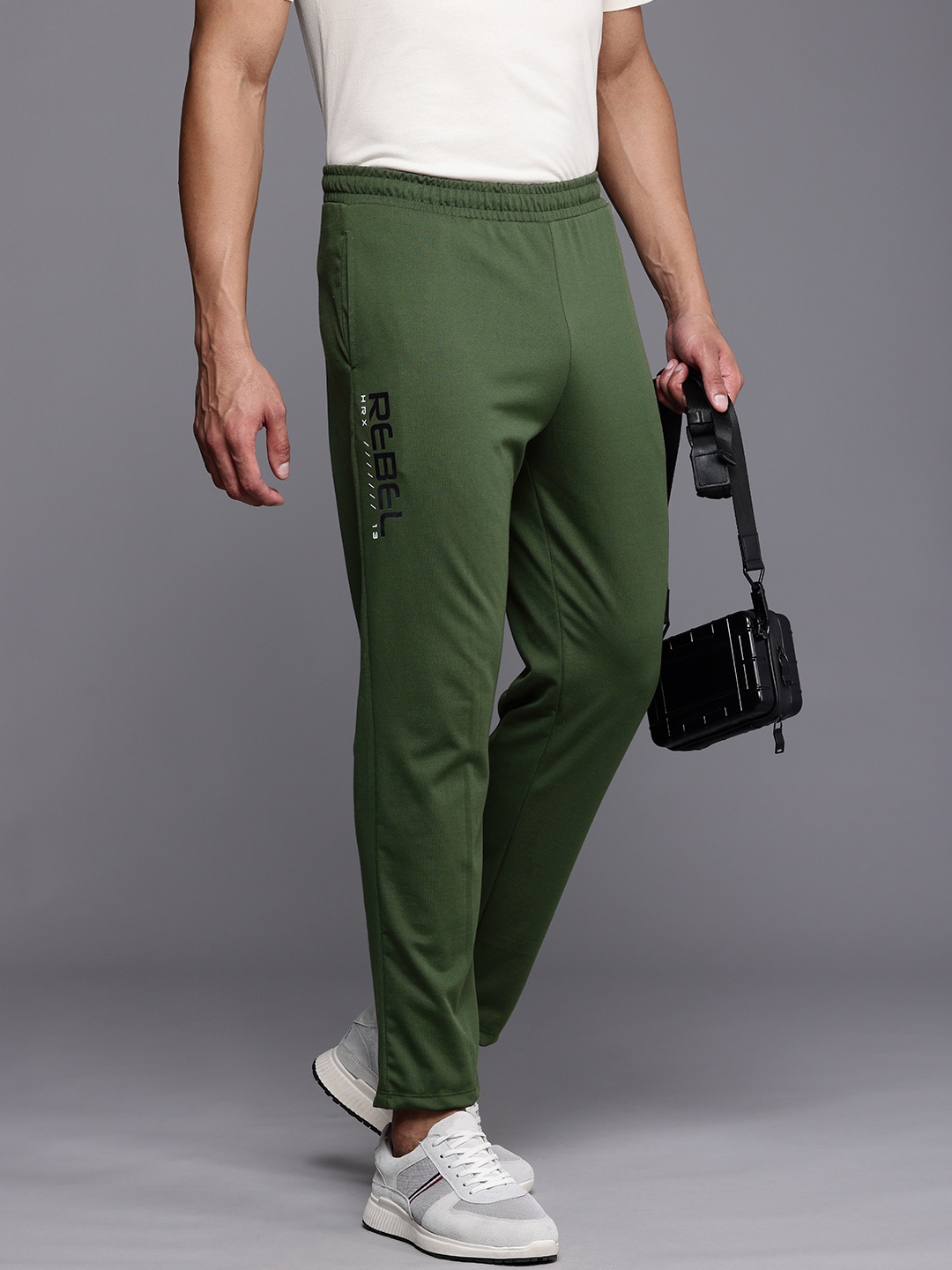 

HRX by Hrithik Roshan Men Lifestyle Track Pants, Green