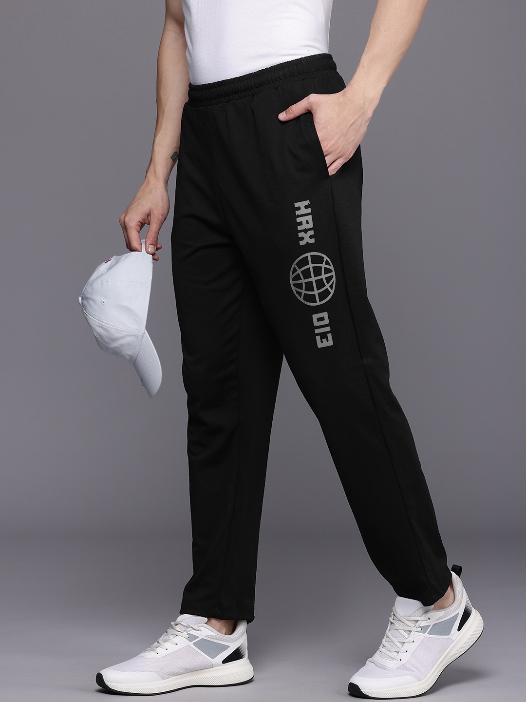 

HRX by Hrithik Roshan Men Printed Lifestyle Track Pants, Black