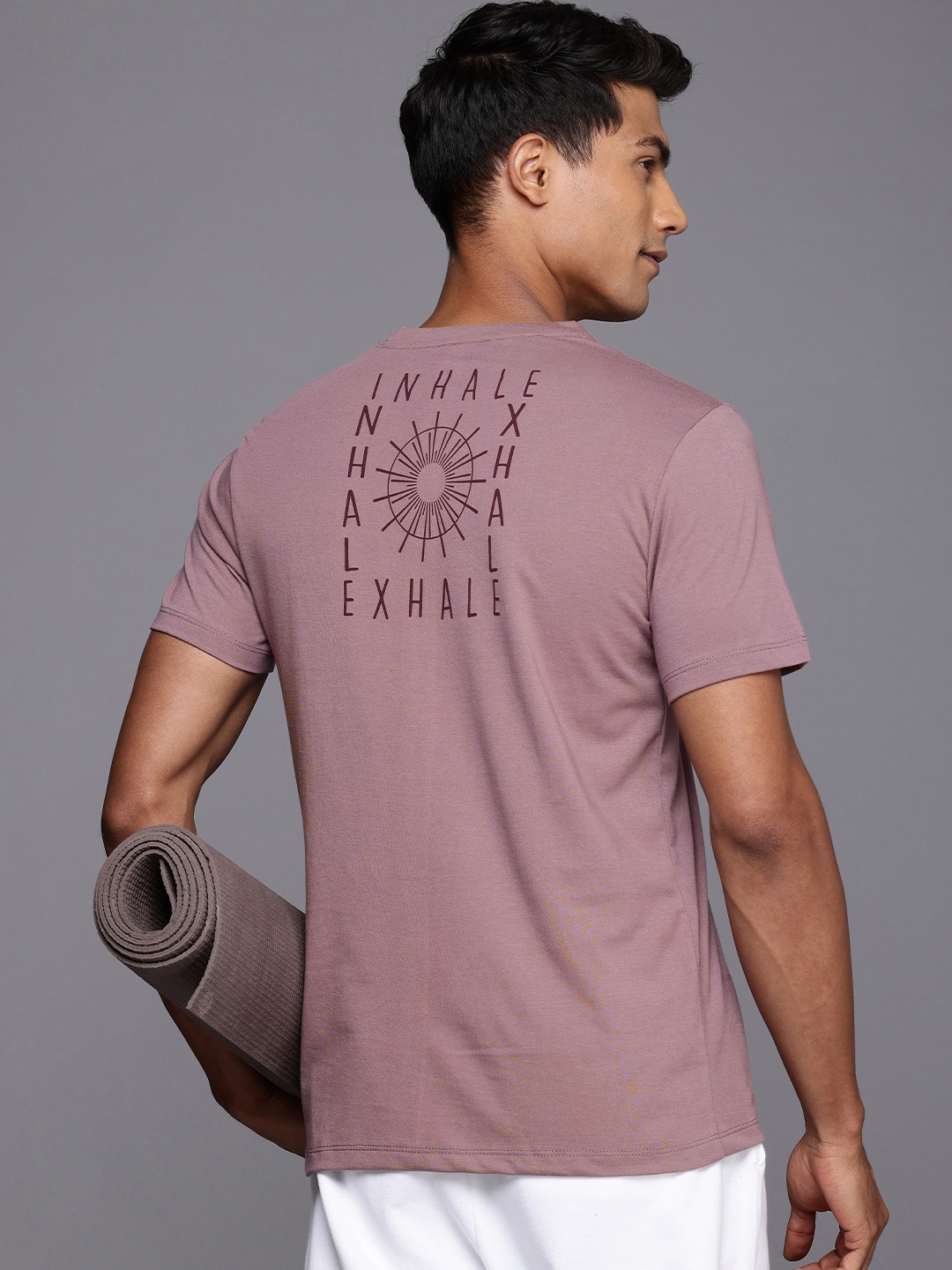 

HRX by Hrithik Roshan Printed Yoga T-shirt, Mauve
