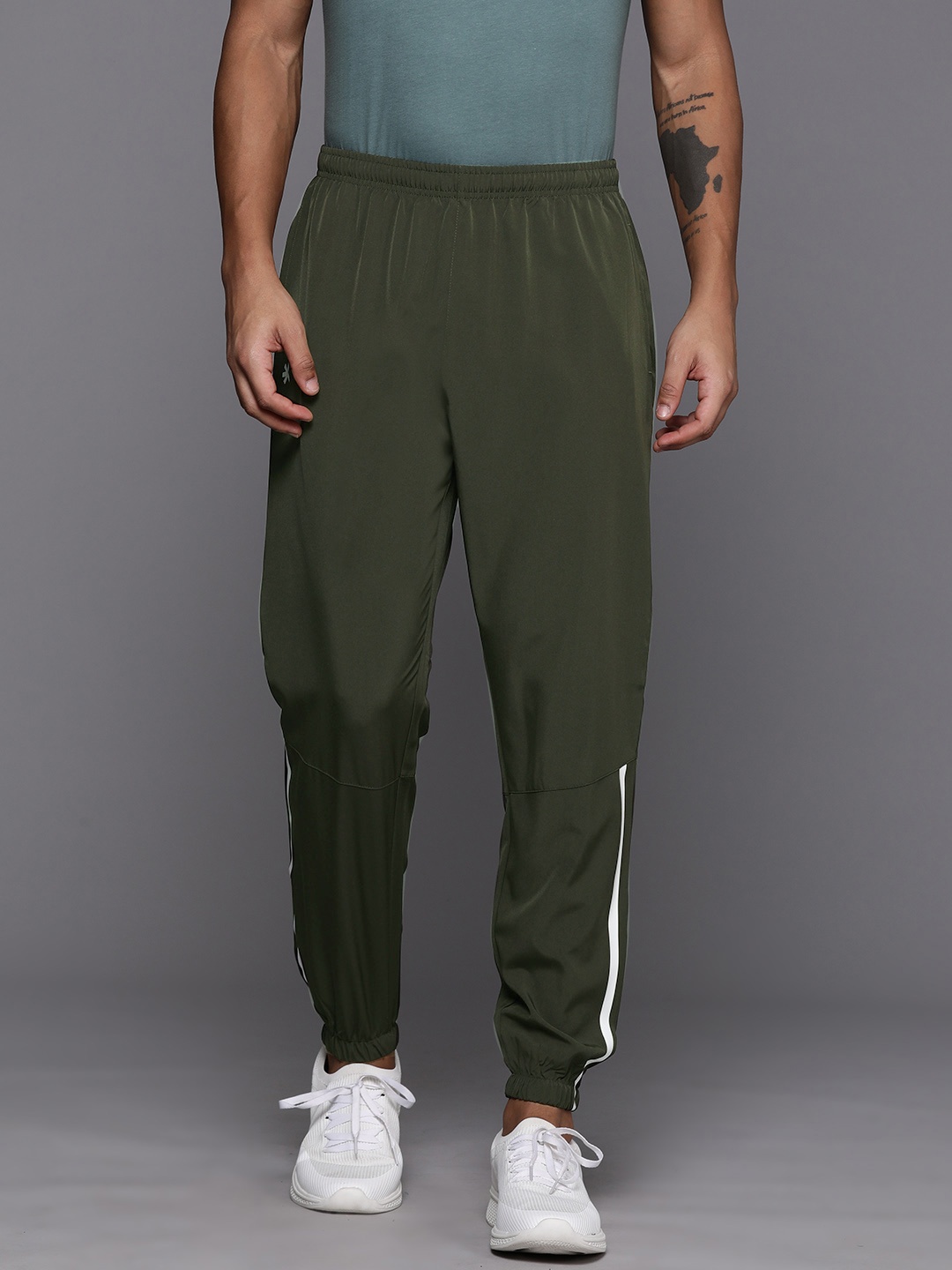 

HRX by Hrithik Roshan Men Regular Fit Rapid-Dry Lifestyle Joggers, Olive