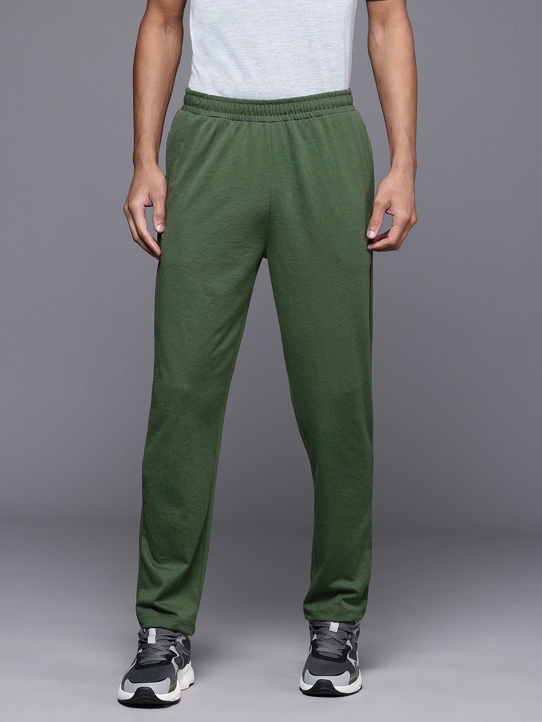 

HRX by Hrithik Roshan Men Lifestyle Track Pants, Green