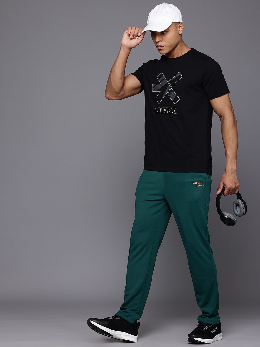 

HRX by Hrithik Roshan Men Lifestyle Trackpants, Green