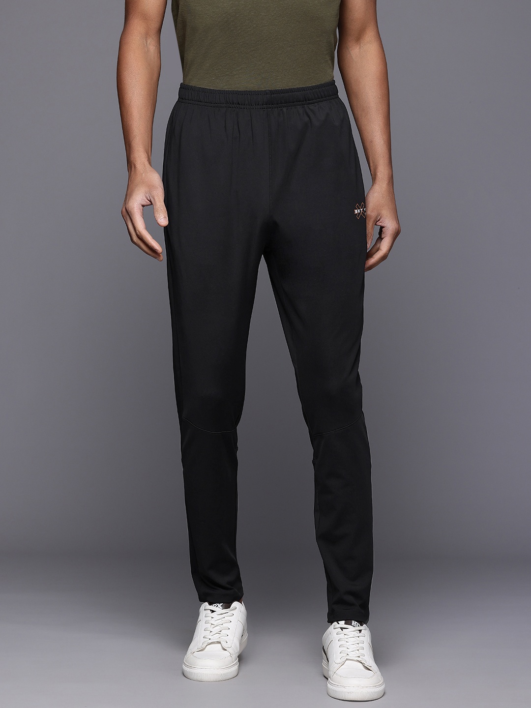 

HRX by Hrithik Roshan Men Lifestyle Track Pants, Black