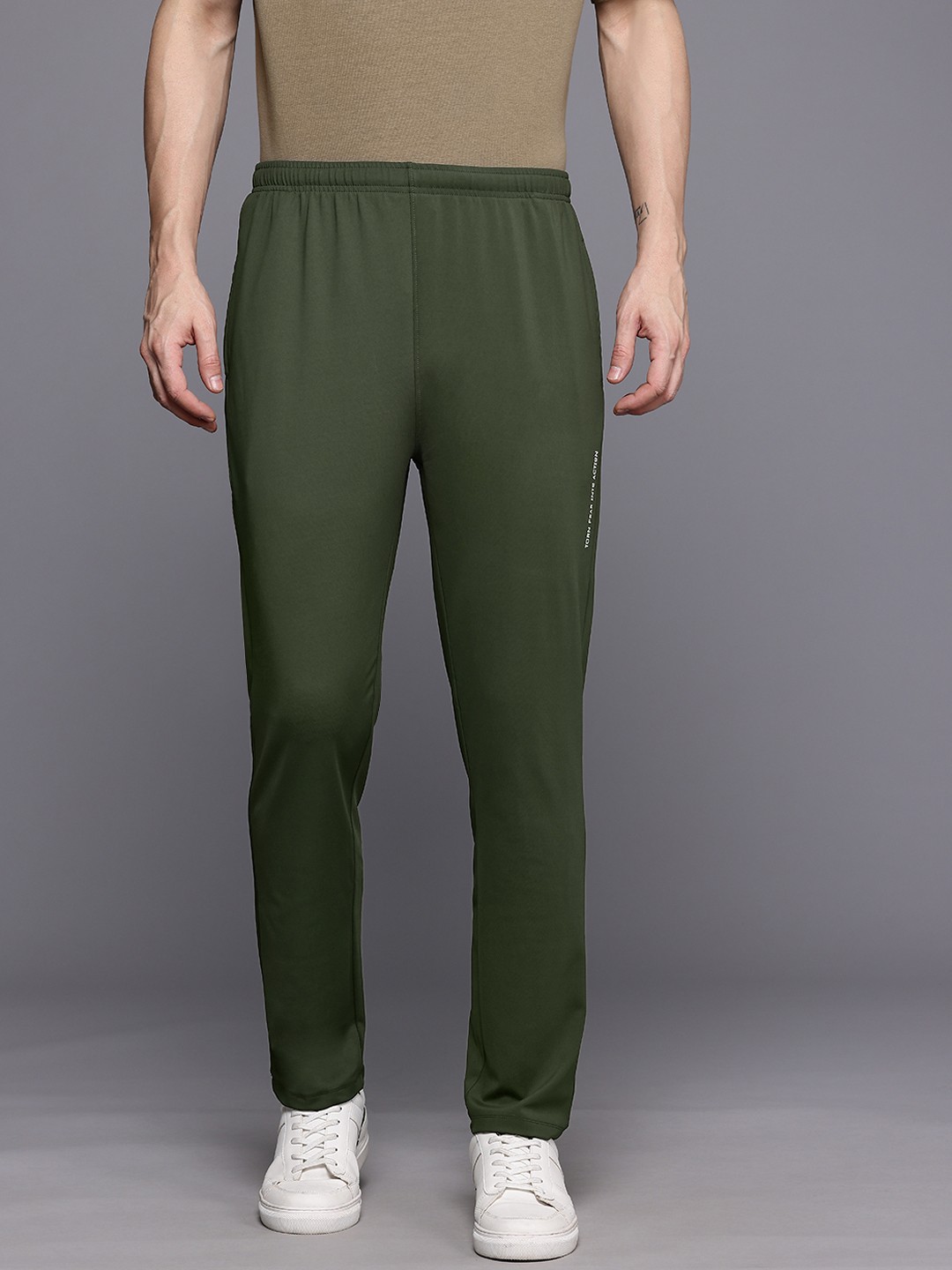 

HRX by Hrithik Roshan Men Lifestyle Trackpants, Green