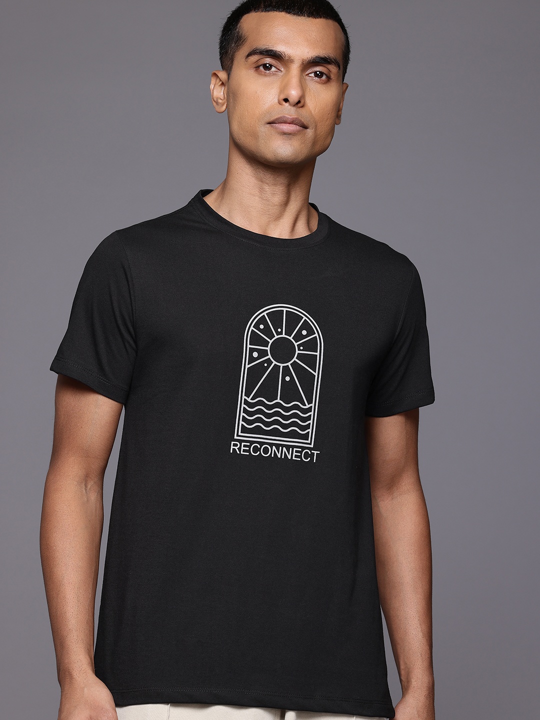 

HRX by Hrithik Roshan Printed Yoga T-shirt, Black