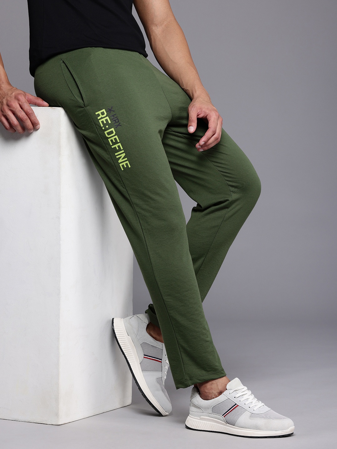 

HRX by Hrithik Roshan Men Lifestyle Track Pants, Green