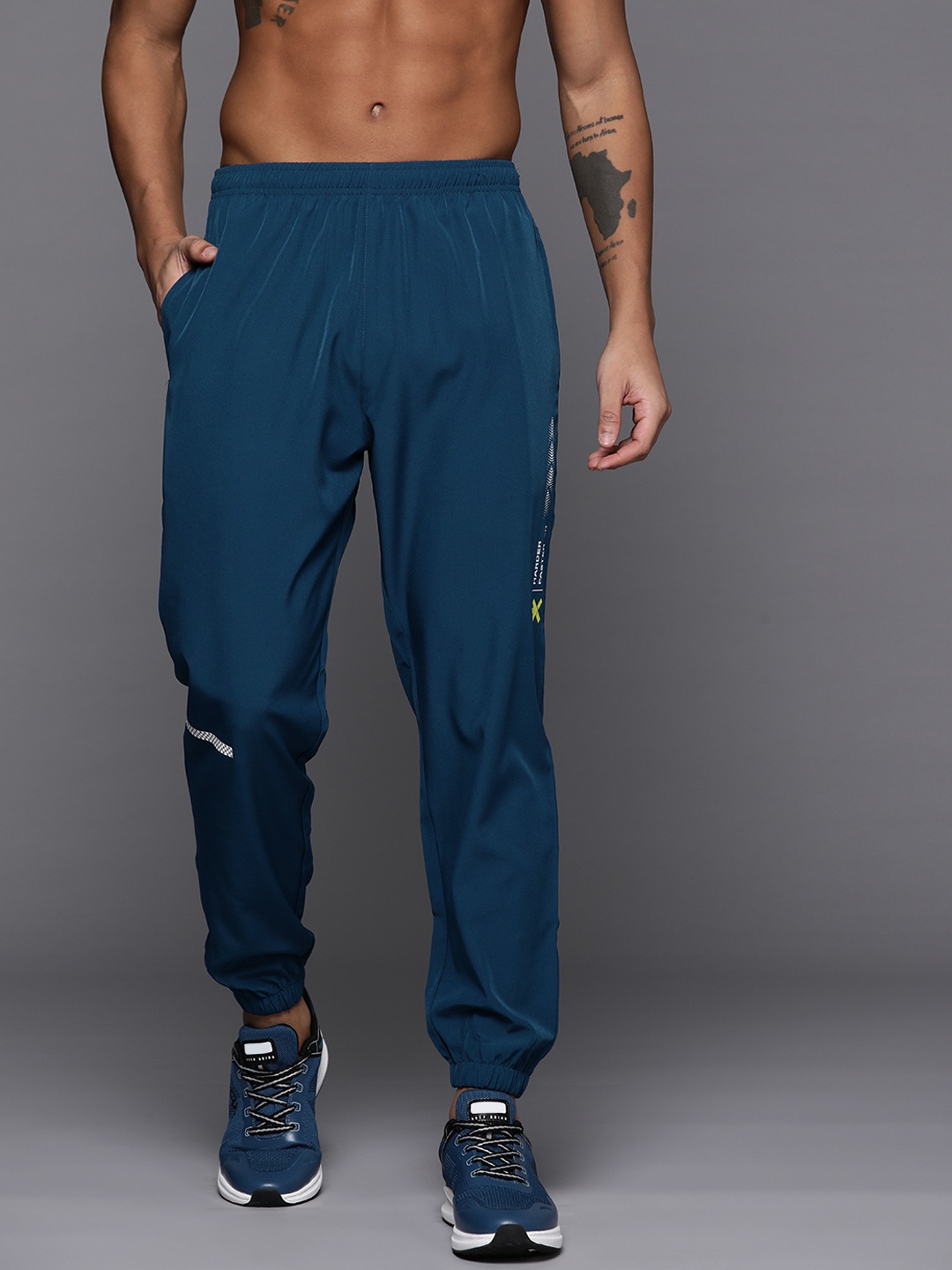 

HRX by Hrithik Roshan Men Rapid-Dry Running Joggers, Teal