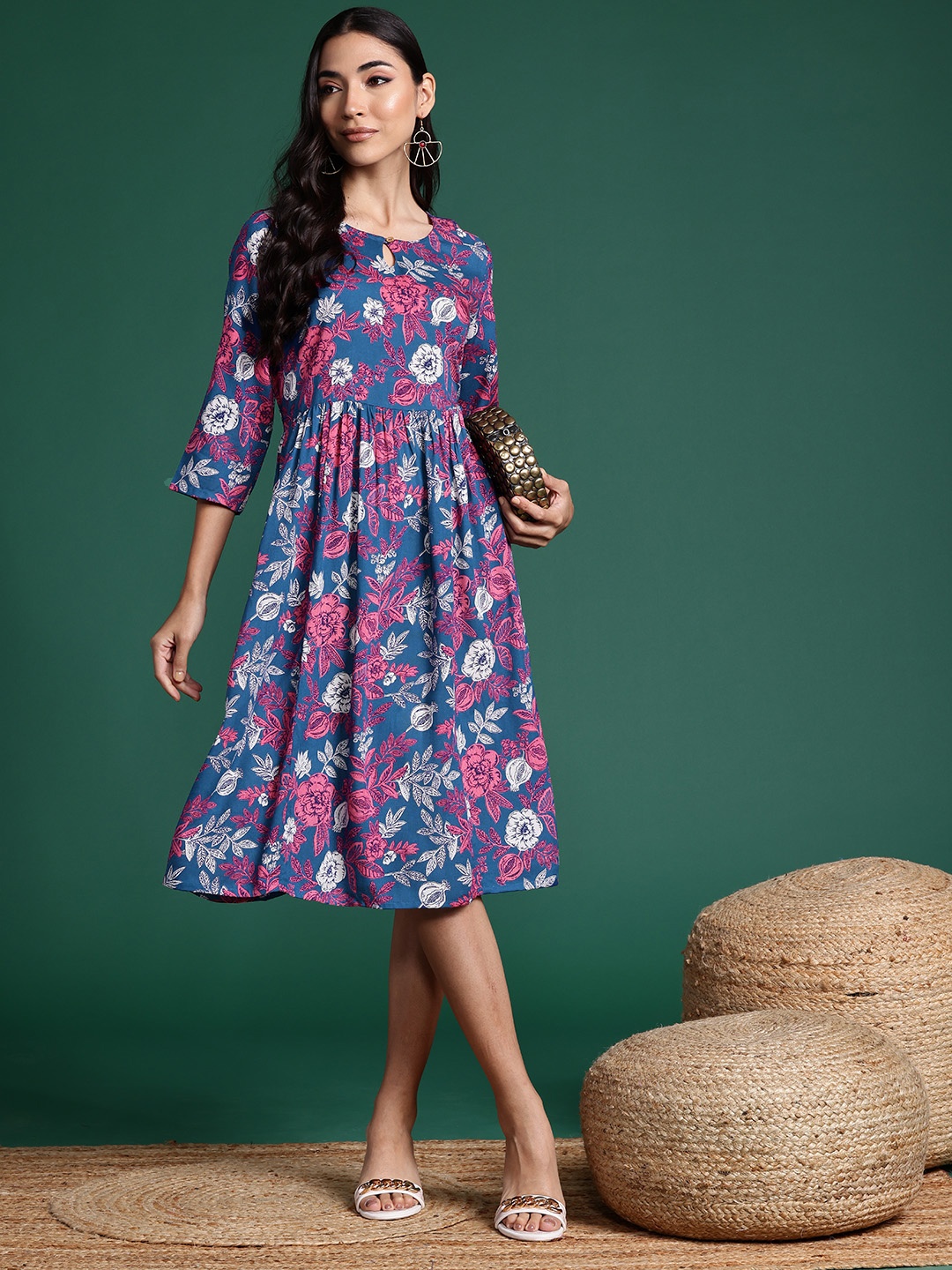 

Sangria Floral Printed A-Line Ethnic Dresses, Blue