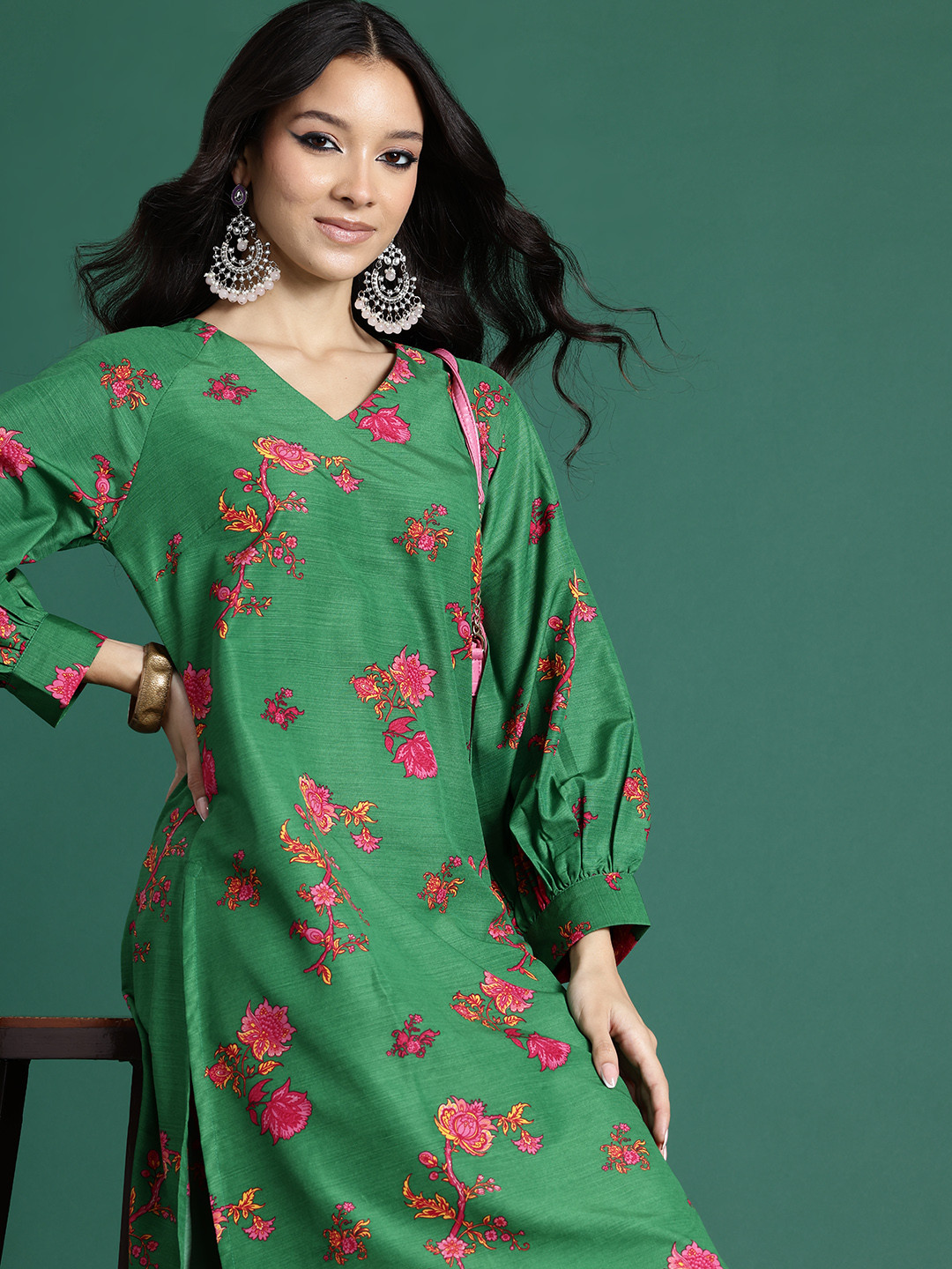 

Sangria Floral Print Straight Kurta, Green