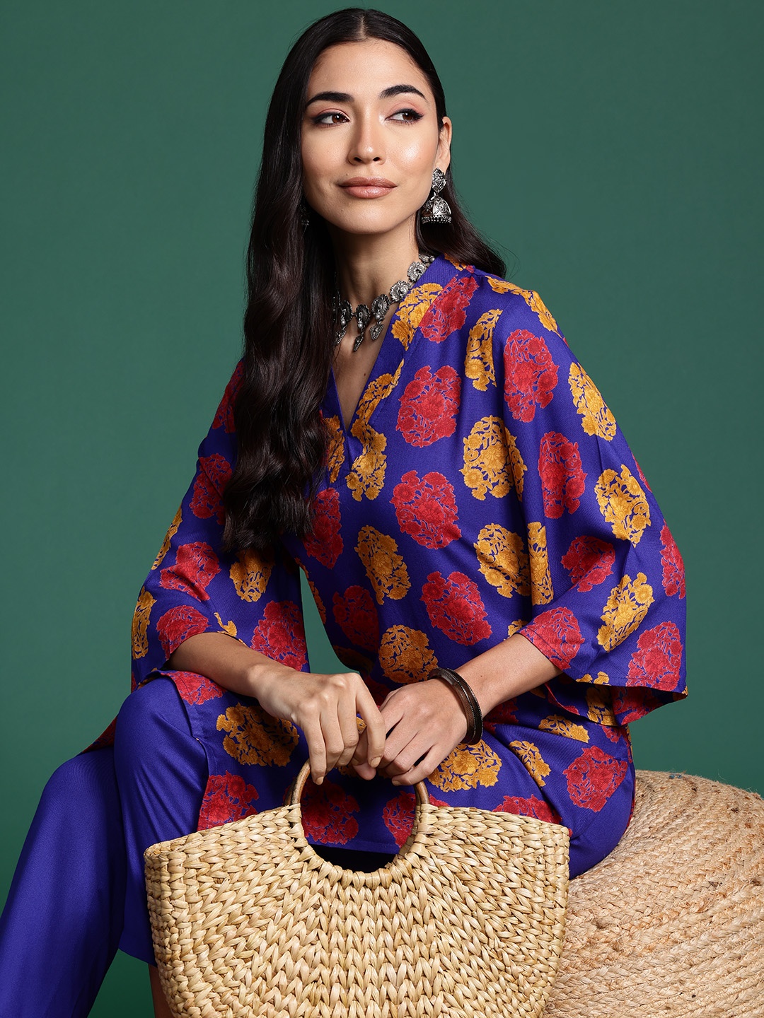 

Sangria Floral Print Flared Sleeve Kurta with Trousers, Blue