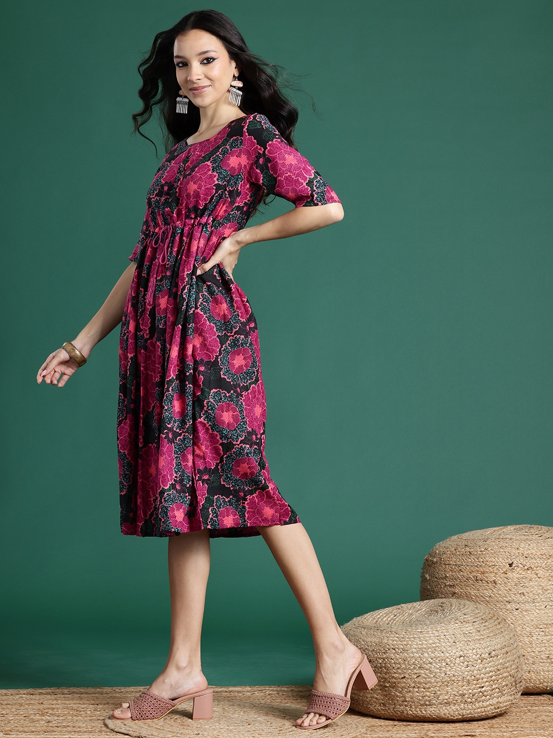 

Sangria Indie Floral A-Line Ethnic Dress, Black