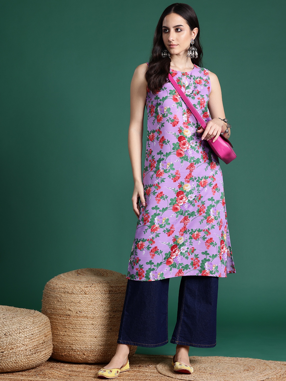 

Sangria Floral Print Straight Kurta, Lavender