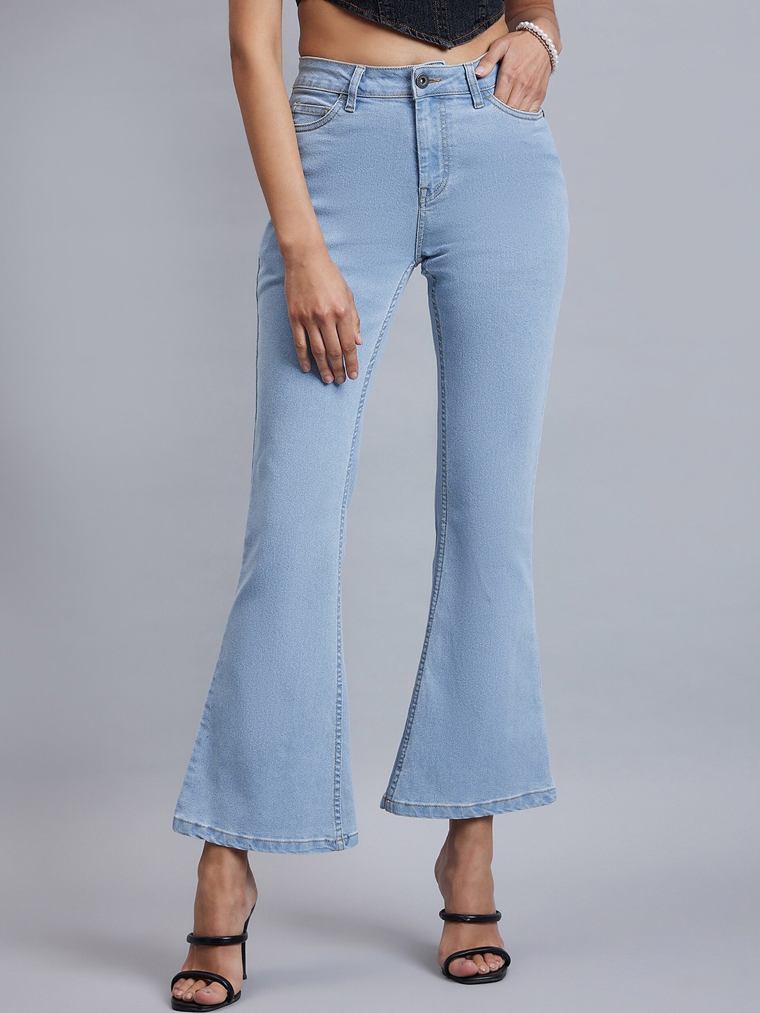 

Chemistry Women Blue Comfort Flared Mid Rise Clean Look Stretchable Jeans
