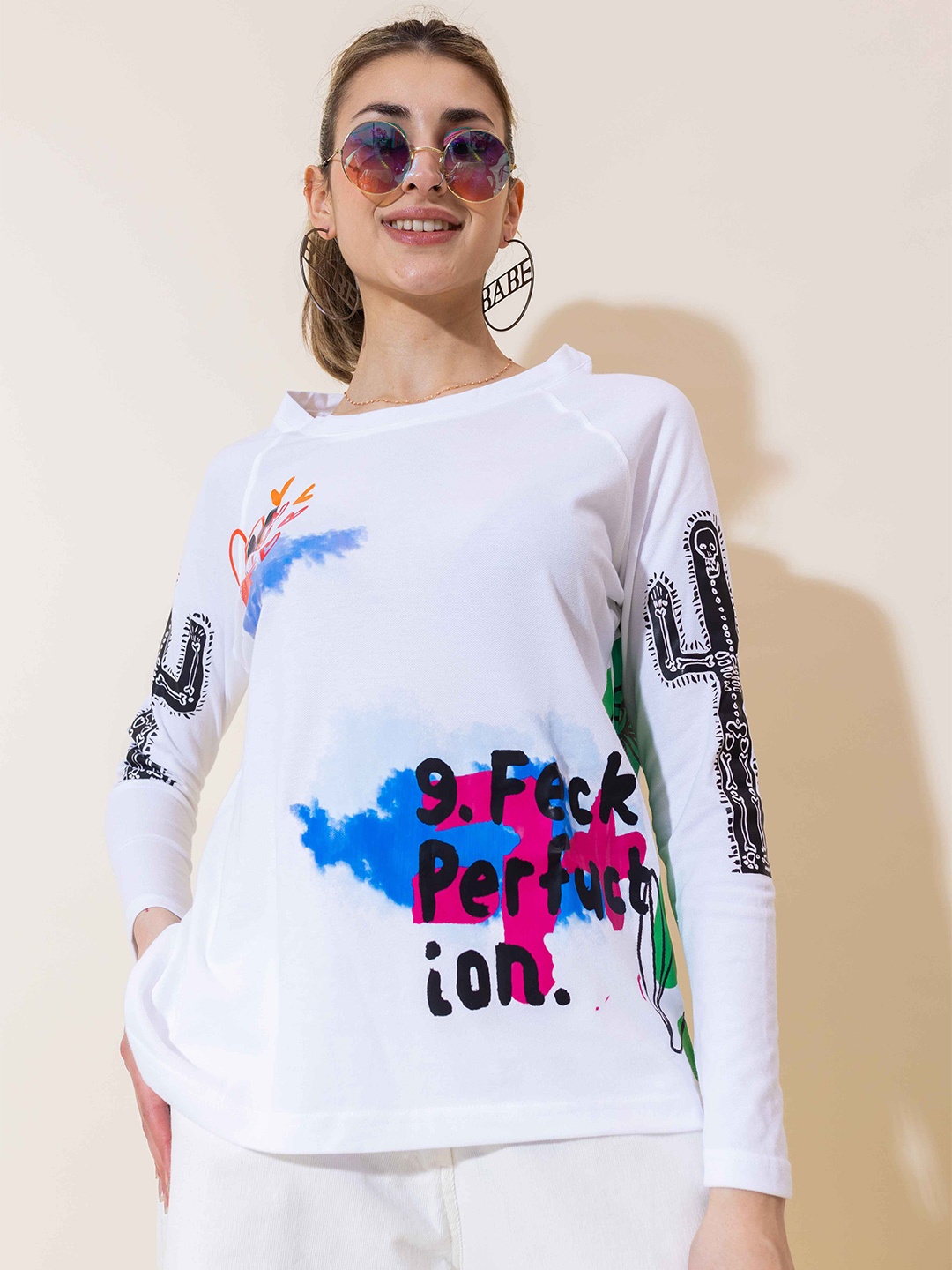 

Stylecast X Hersheinbox White Typography Printed Pure Cotton Relaxed Fit T-shirt