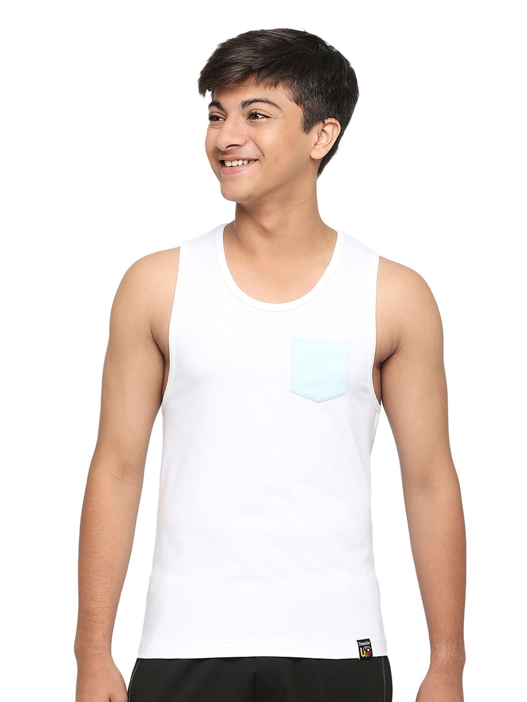 

FRENCHIE Boys Colourblocked Innerwear Vests, White