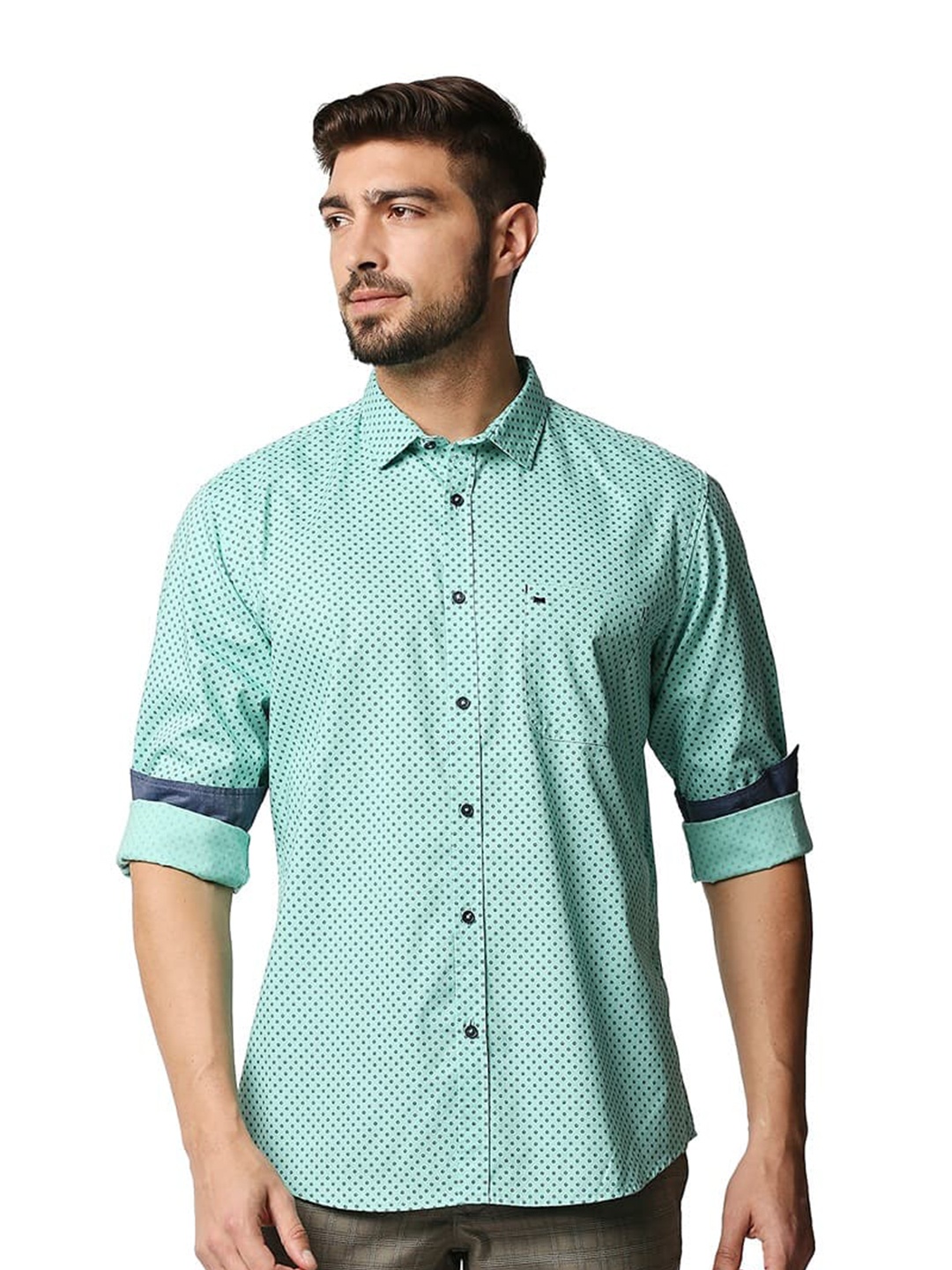 

Basics Spread Collar Cotton Slim Fit Opaque Printed Casual Shirt, Green