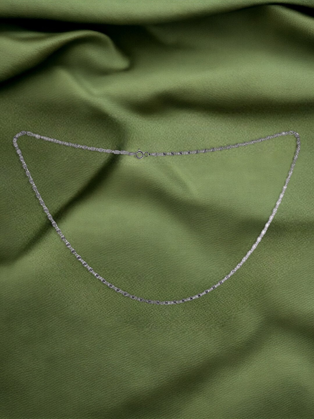 

Taraash Sterling Silver Chain